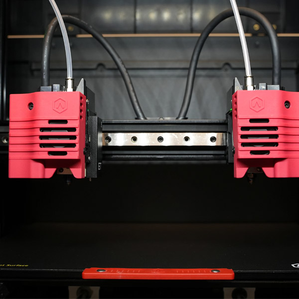 Raise3D_E2CF_idex_carbon_fiber_3D_printer_3DHUBgr-03 Raise3D_E2CF_idex_carbon_fiber_3D_printer_3DHUBgr